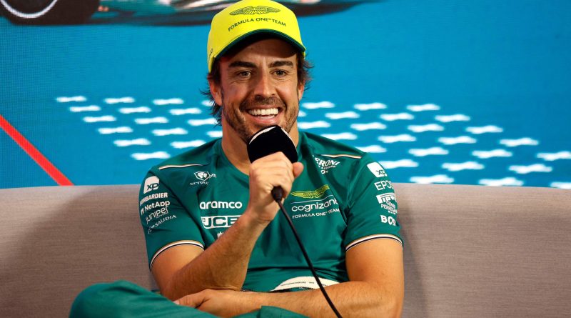 Fernando Alonso lors d'une conférence de presse