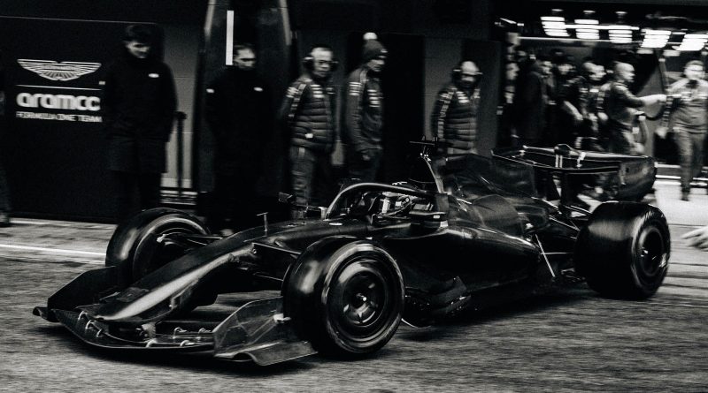 La nouvelle Aston Martin AMR26 à Barcelone