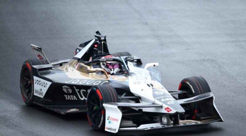 Mitch Evans en piste sous la pluie lors de l'ePrix de Miami !