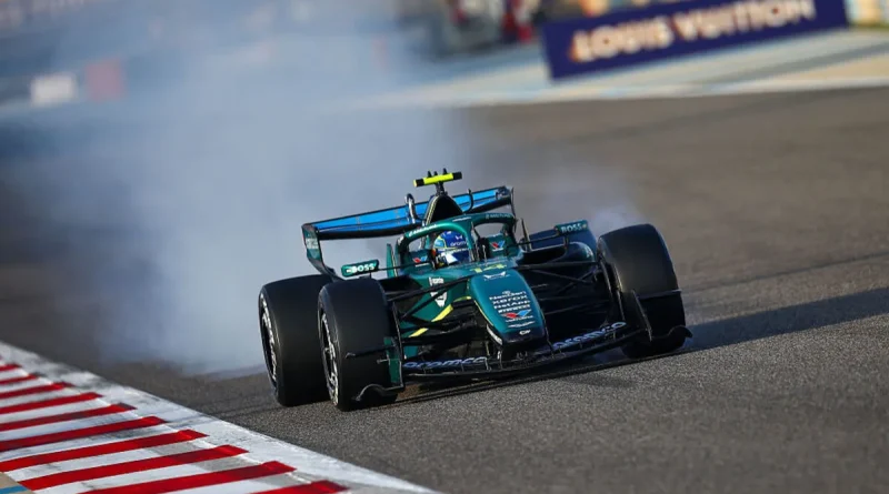 L'Aston Martin AMR26 en difficulté lors des essais 2026 à Bahreïn