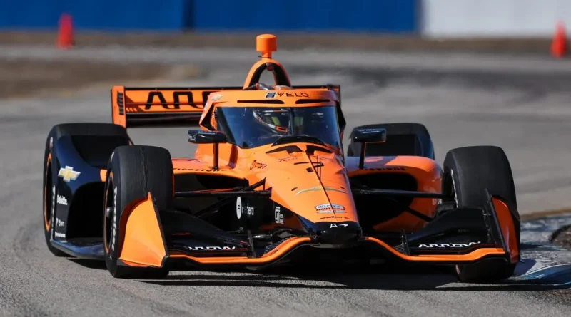 Christian Lundgaard en piste avec Arrow McLaren à St Petersburg