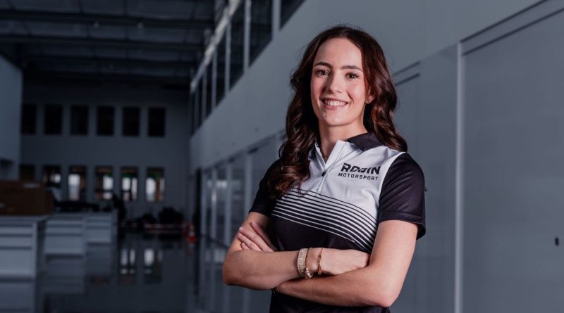 Emma Felbermayr, jeune pilote de 19 ans, rejoint Audi F1 en 2026