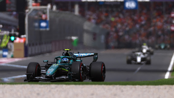 Fernando Alonso sur son Aston Martin lors du Grand Prix d'Australie 2026