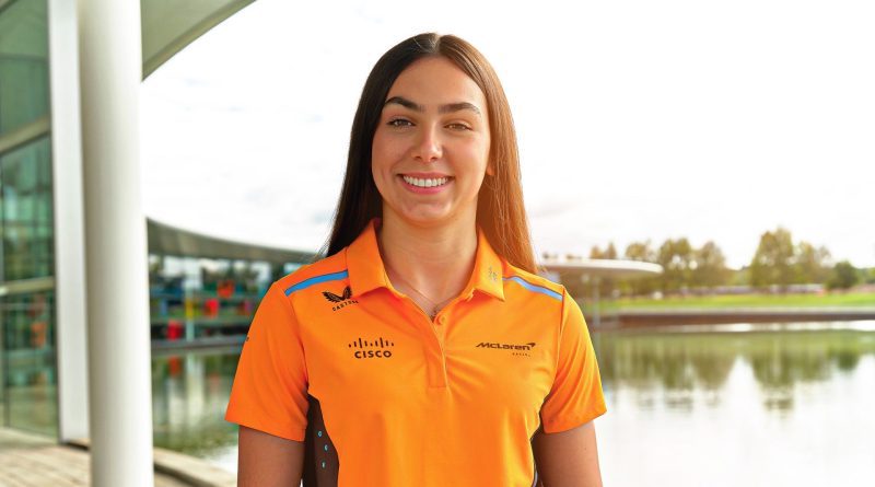 Ella Lloyd, pilote de développement McLaren