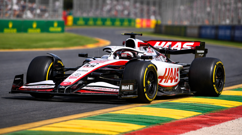 La Haas VF26 lors des qualifications à Melbourne en 2026