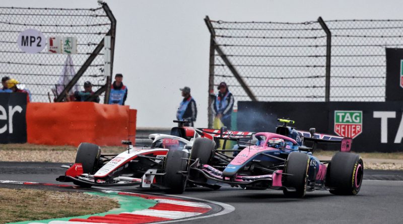 Esteban Ocon et Franco Colapinto se sont accrochés au GP de Chine 2026