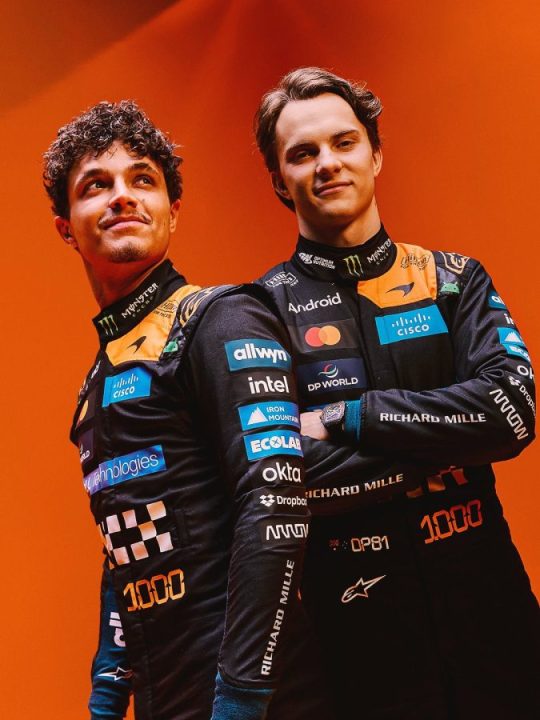 LEs nouvelles combinaisons de Lando Norris et Oscar Piastri )à l'occasion du GP de Monaco 2026